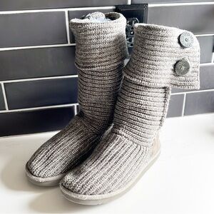 UGG Australia Classic Cardy Boots Gray Size 7